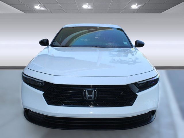 2025 Honda Accord Hybrid Sport Image 2 of 36