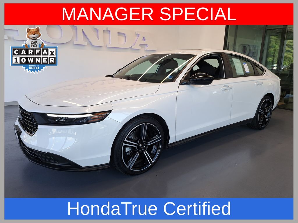 2025 Honda Accord Hybrid Sport Image 2 of 38
