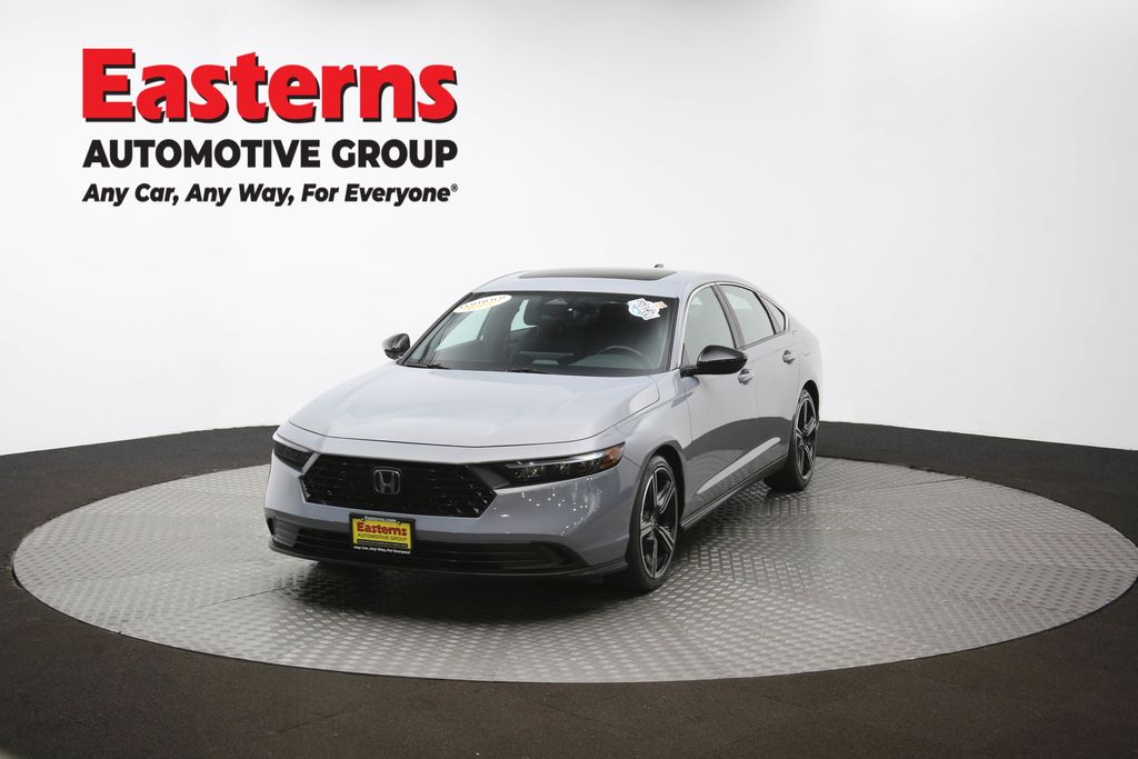 2025 Honda Accord Hybrid Sport Image 2 of 67