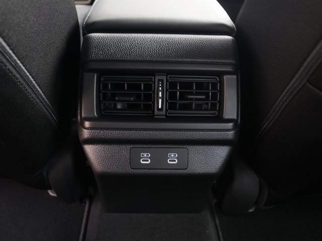 2025 Honda Accord Hybrid Sport Image 24 of 32