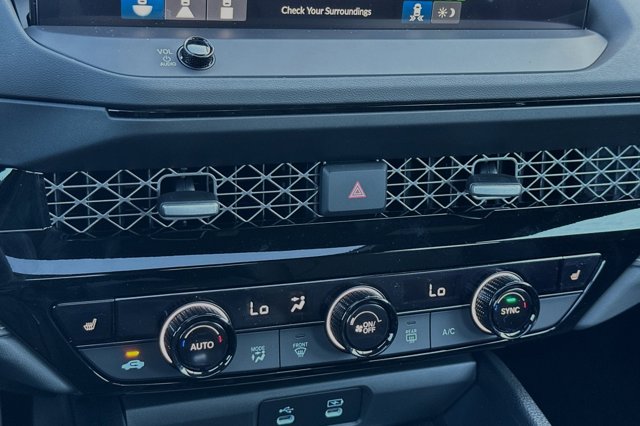 2025 Honda Accord Hybrid Sport-L Image 19 of 31