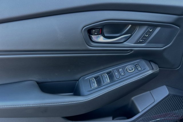 2025 Honda Accord Hybrid Sport-L Image 20 of 31