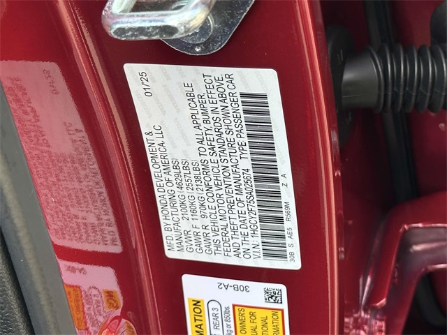 Vehicle image 17 of 25