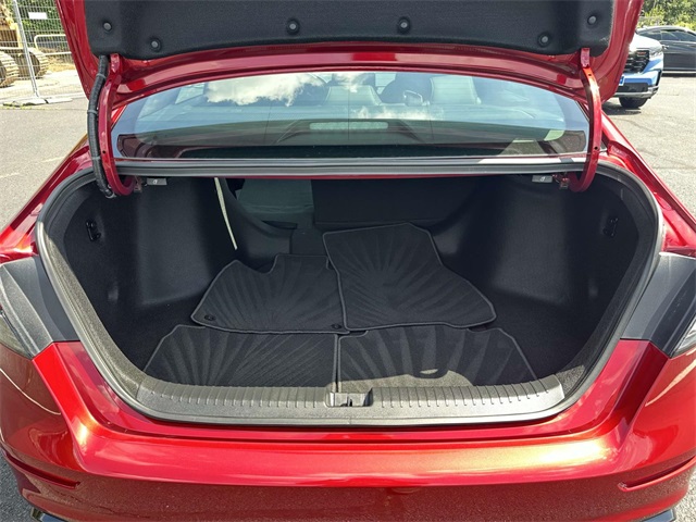 Vehicle image 2 of 25