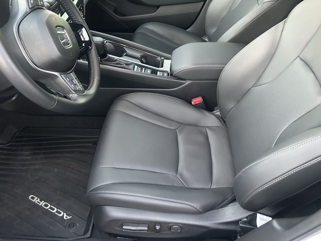 2025 Honda Accord Hybrid Sport-L Image 15 of 15