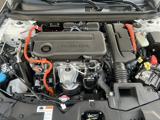 2025 Honda Accord Hybrid Sport-L Image 5 of 15