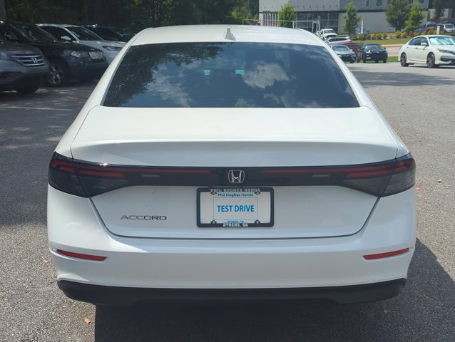 Vehicle image 7 of 29