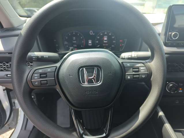 Vehicle image 14 of 29
