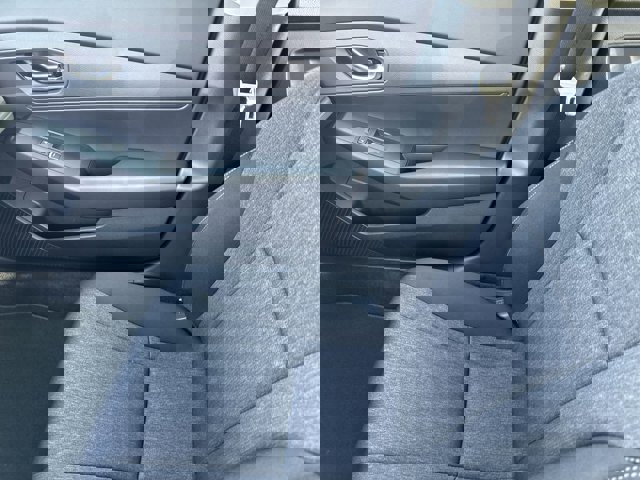 2025 Honda Accord LX Image 13 of 30