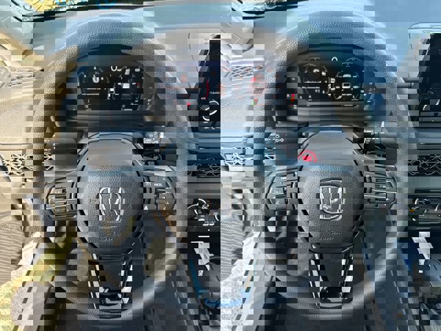 2025 Honda Accord LX Image 17 of 30