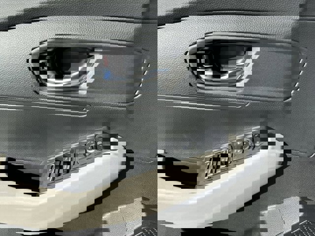 2025 Honda Accord LX Image 19 of 28