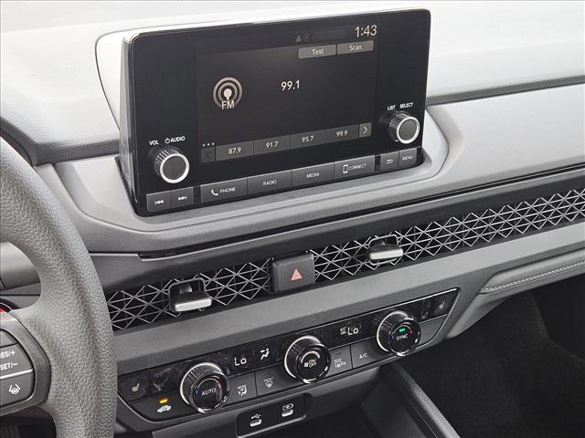 2025 Honda Accord Sedan SE Image 15 of 18