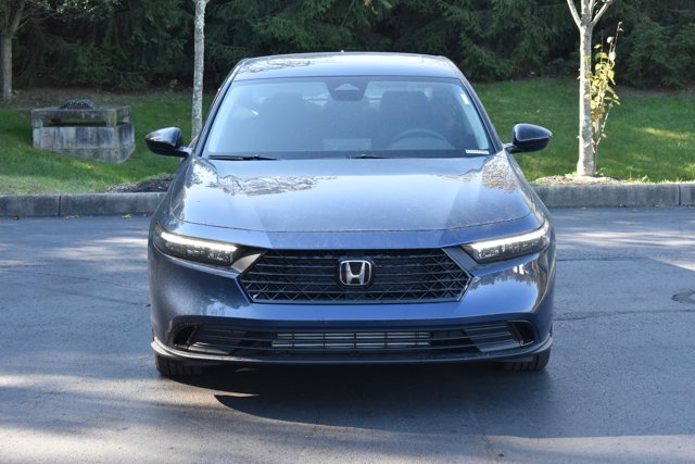 Vehicle image 2 of 22