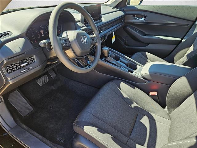2025 Honda Accord Sedan SE Image 13 of 19