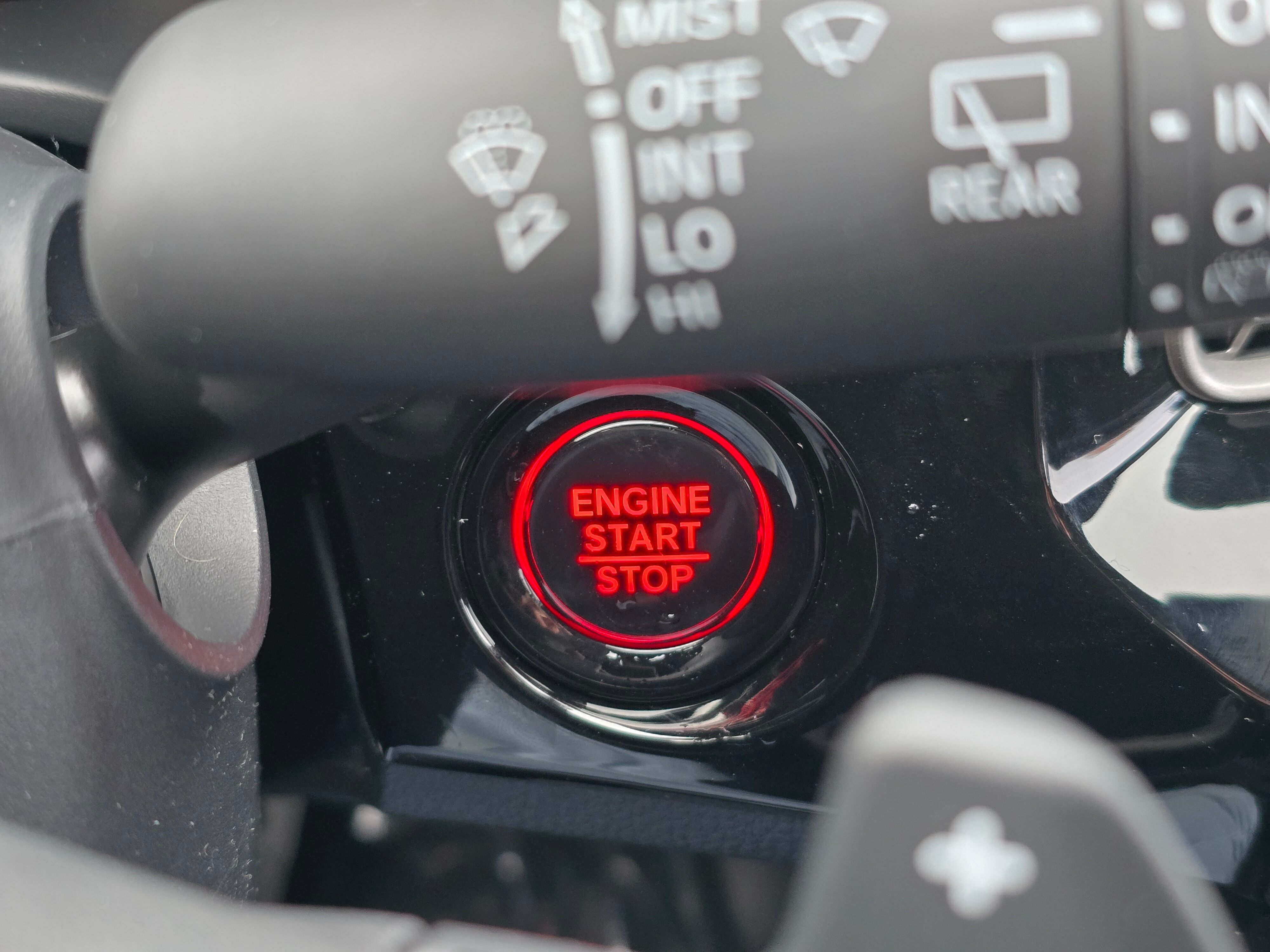 Vehicle image 26 of 29