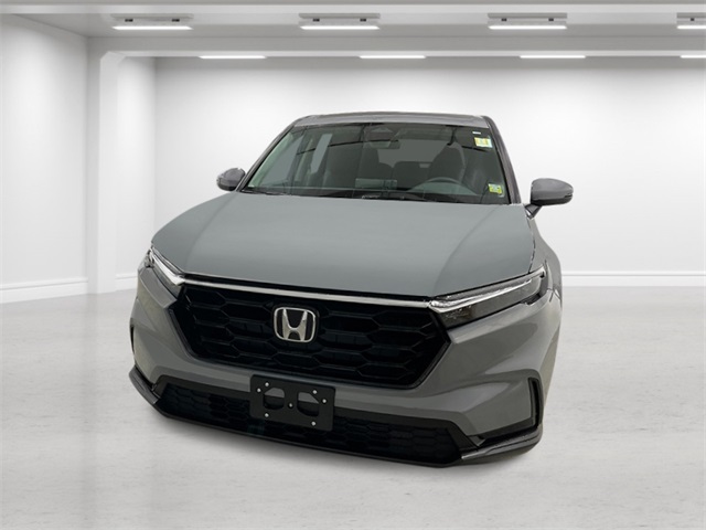 Vehicle image 3 of 34