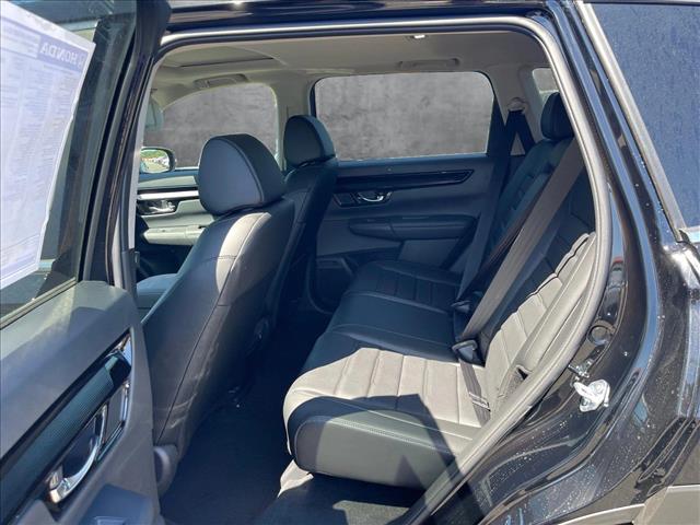Vehicle image 12 of 15