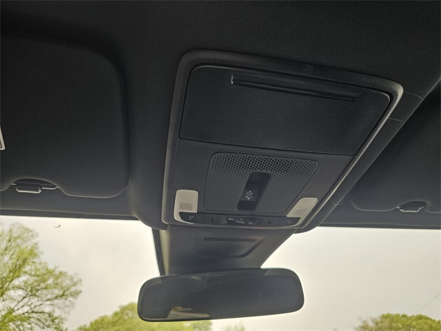 Vehicle image 22 of 22