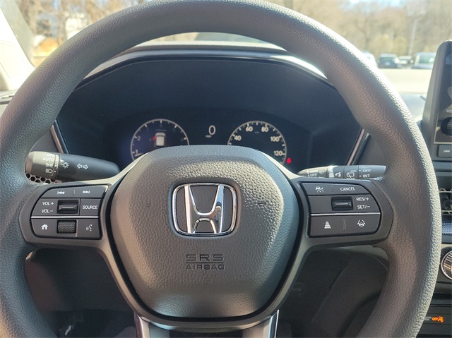 Vehicle image 14 of 16