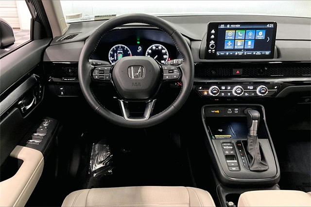 Vehicle image 7 of 42