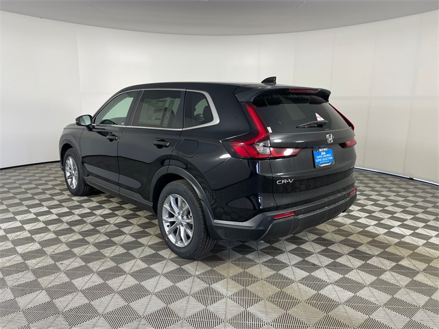 Vehicle image 4 of 7