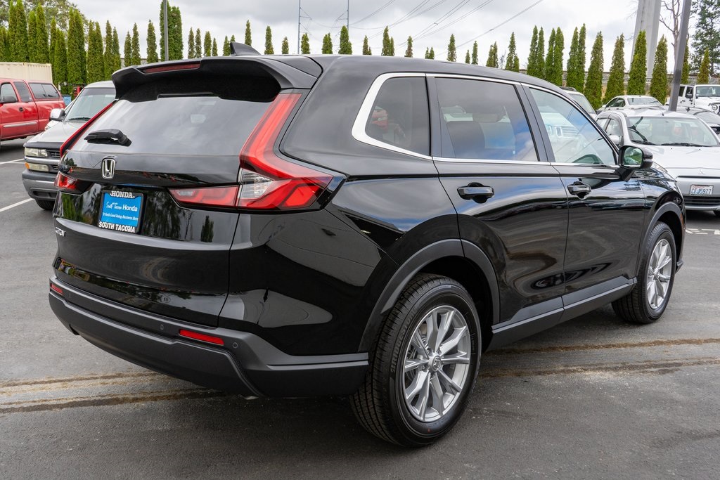 Vehicle image 3 of 31