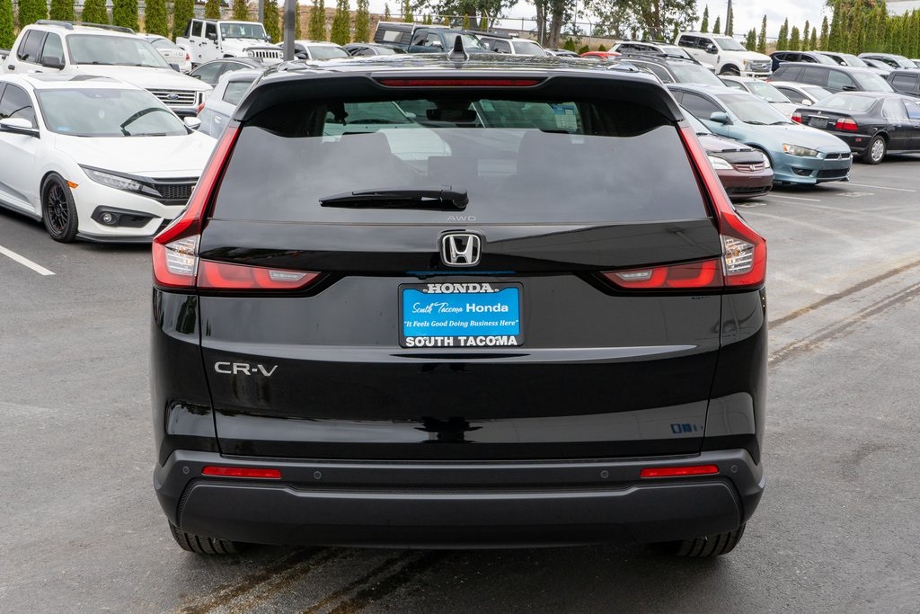 Vehicle image 5 of 31