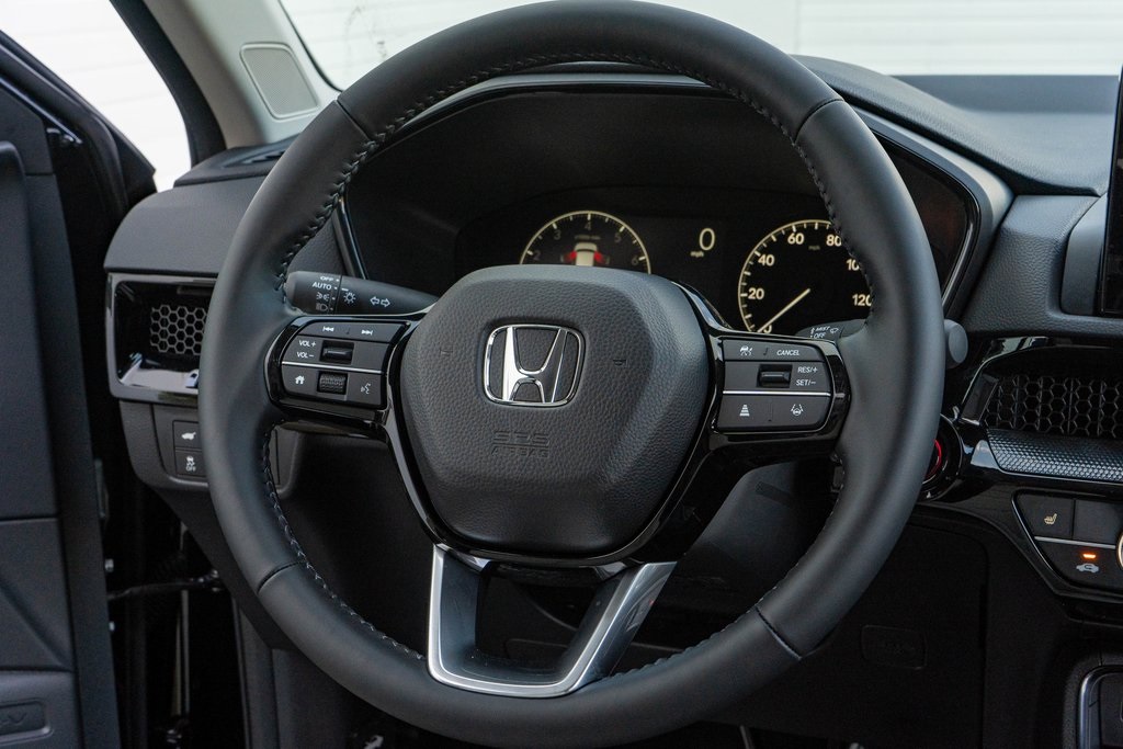Vehicle image 18 of 31