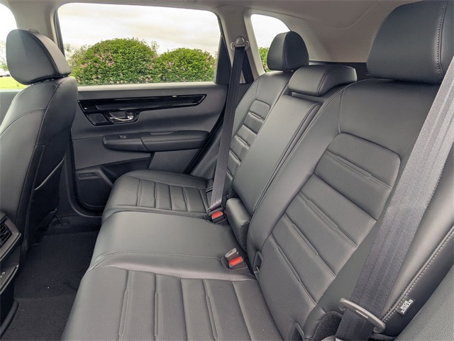 Vehicle image 19 of 22