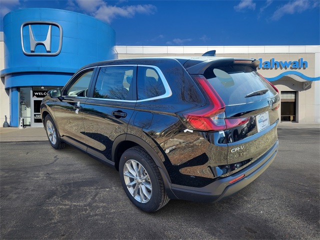 Vehicle image 4 of 17