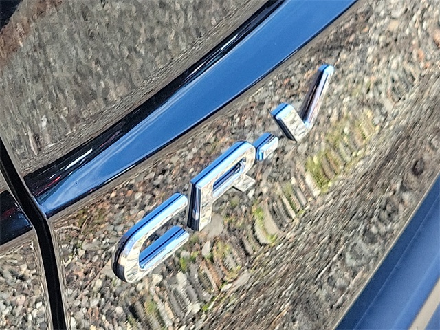 Vehicle image 6 of 17