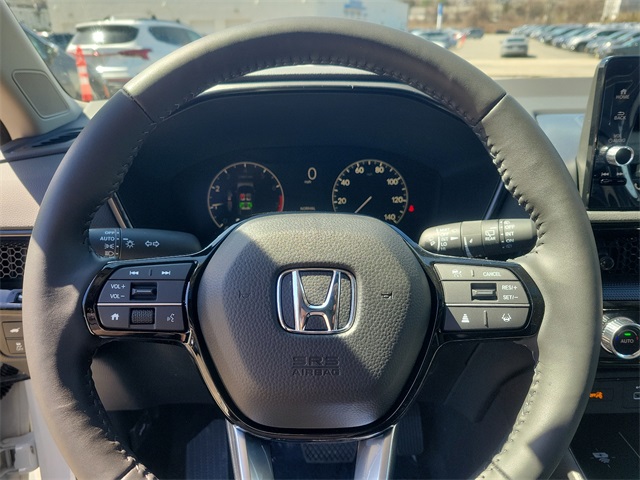 Vehicle image 15 of 17
