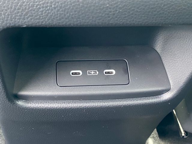 Vehicle image 27 of 27