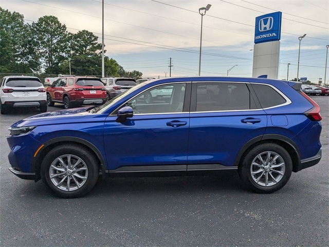 Vehicle image 8 of 25