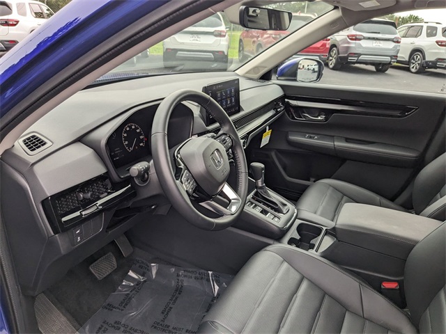 Vehicle image 13 of 25