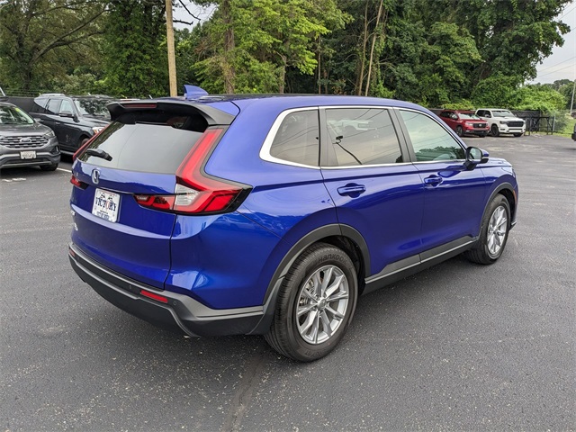 Vehicle image 5 of 25