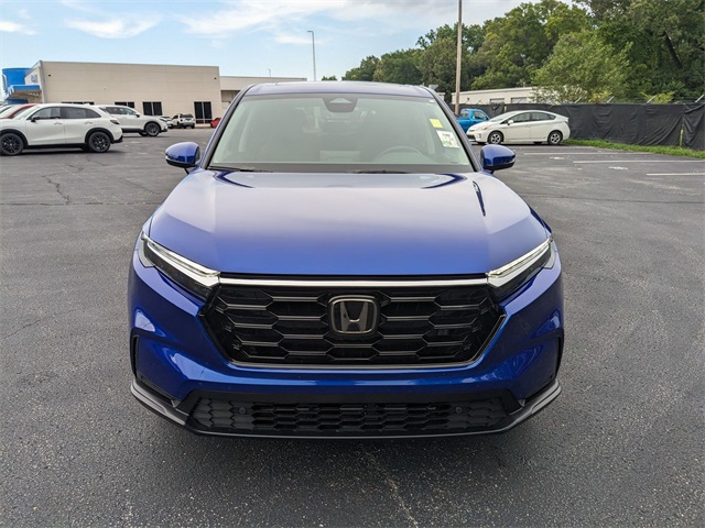 Vehicle image 2 of 25