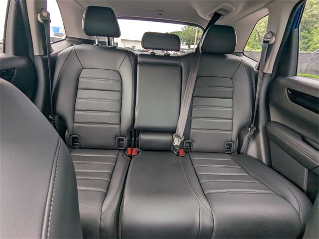 Vehicle image 10 of 25