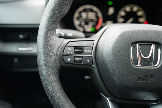 Vehicle image 22 of 30