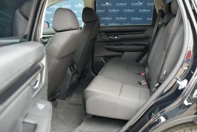 Vehicle image 19 of 30