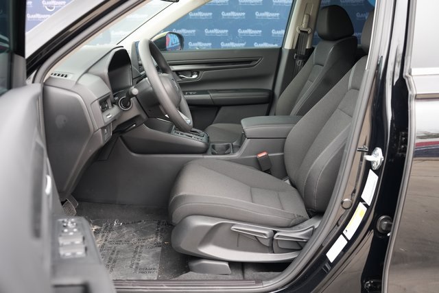 Vehicle image 17 of 30