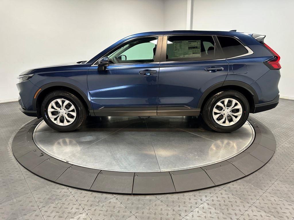 Vehicle image 10 of 25