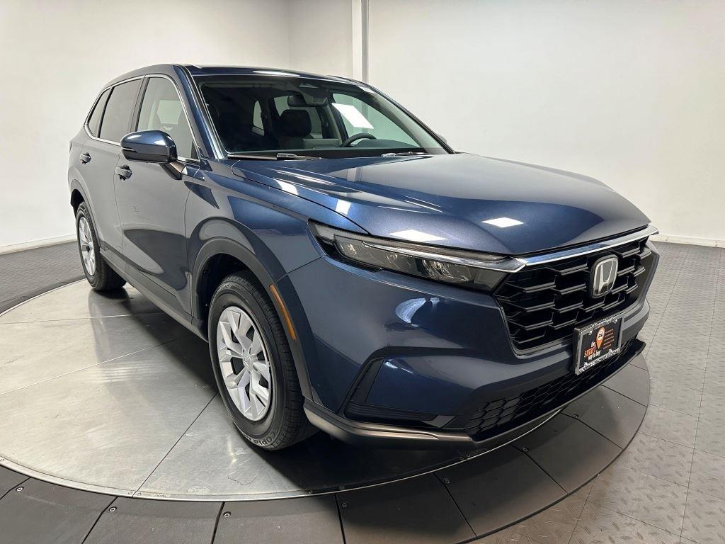 Vehicle image 6 of 25