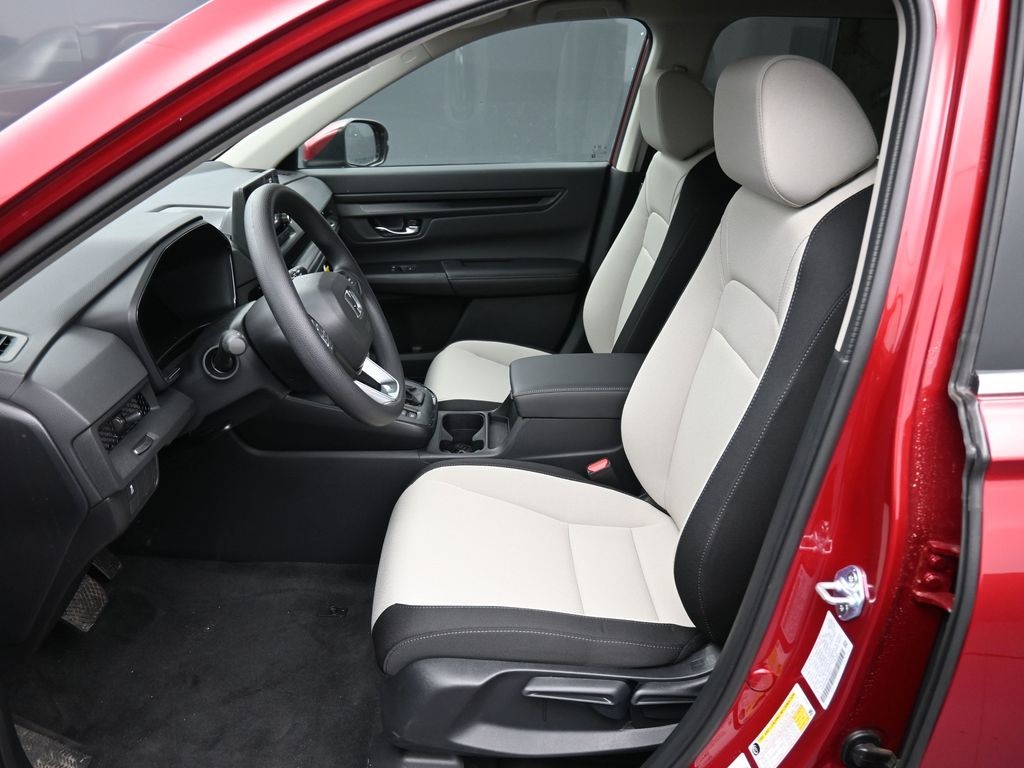 Vehicle image 40 of 46