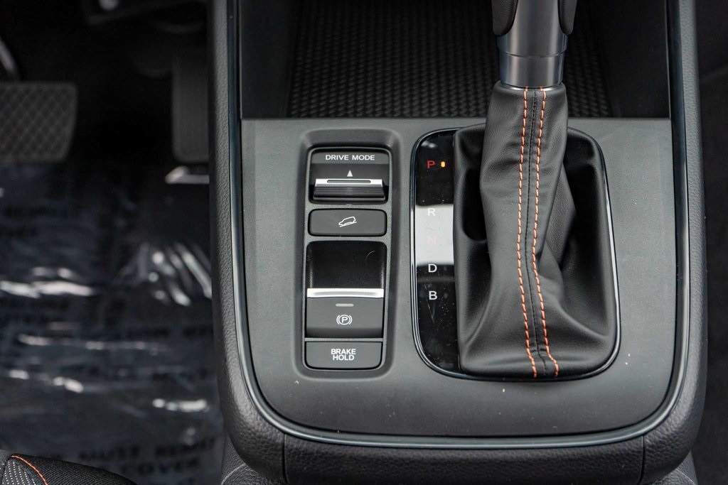 Vehicle image 22 of 30