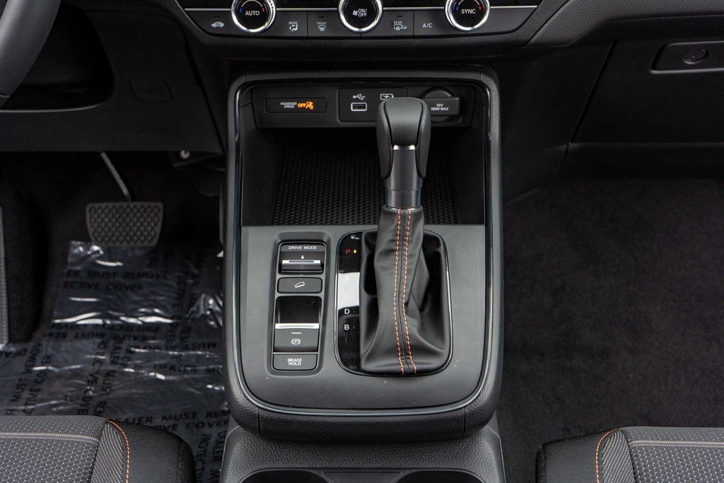 Vehicle image 21 of 30