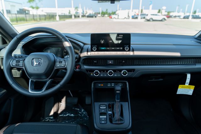 Vehicle image 15 of 37