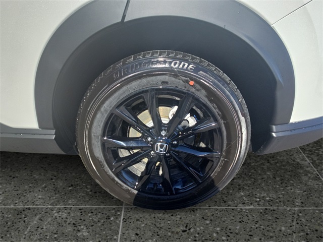 Vehicle image 14 of 15