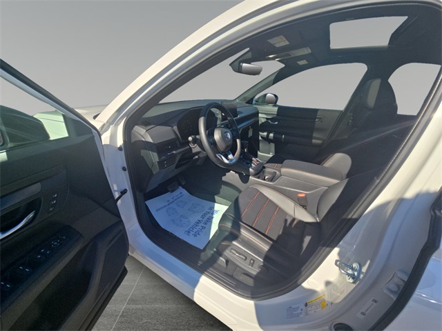 Vehicle image 9 of 15