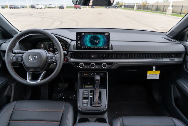 Vehicle image 14 of 40